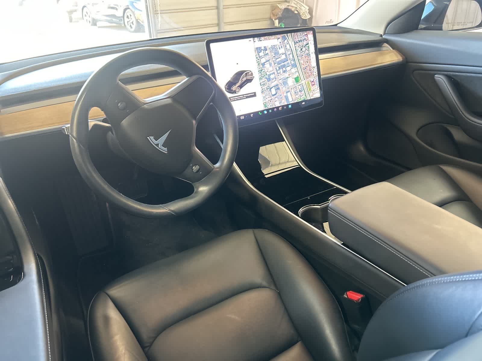 Thumbnail: 2018 Tesla Model 3 - 20