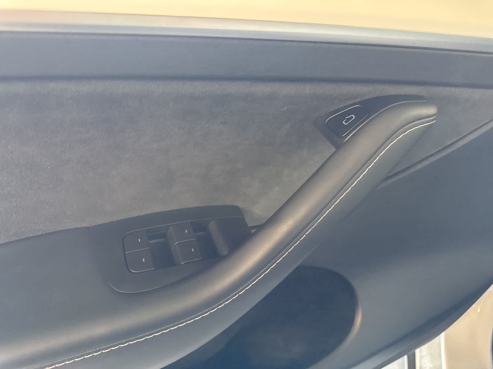 Thumbnail: 2023 Tesla Model Y - 19