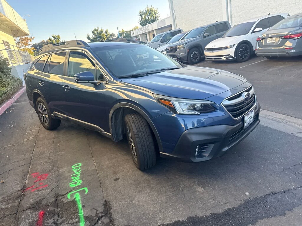 Used 2021 Subaru Outback Premium SUV
