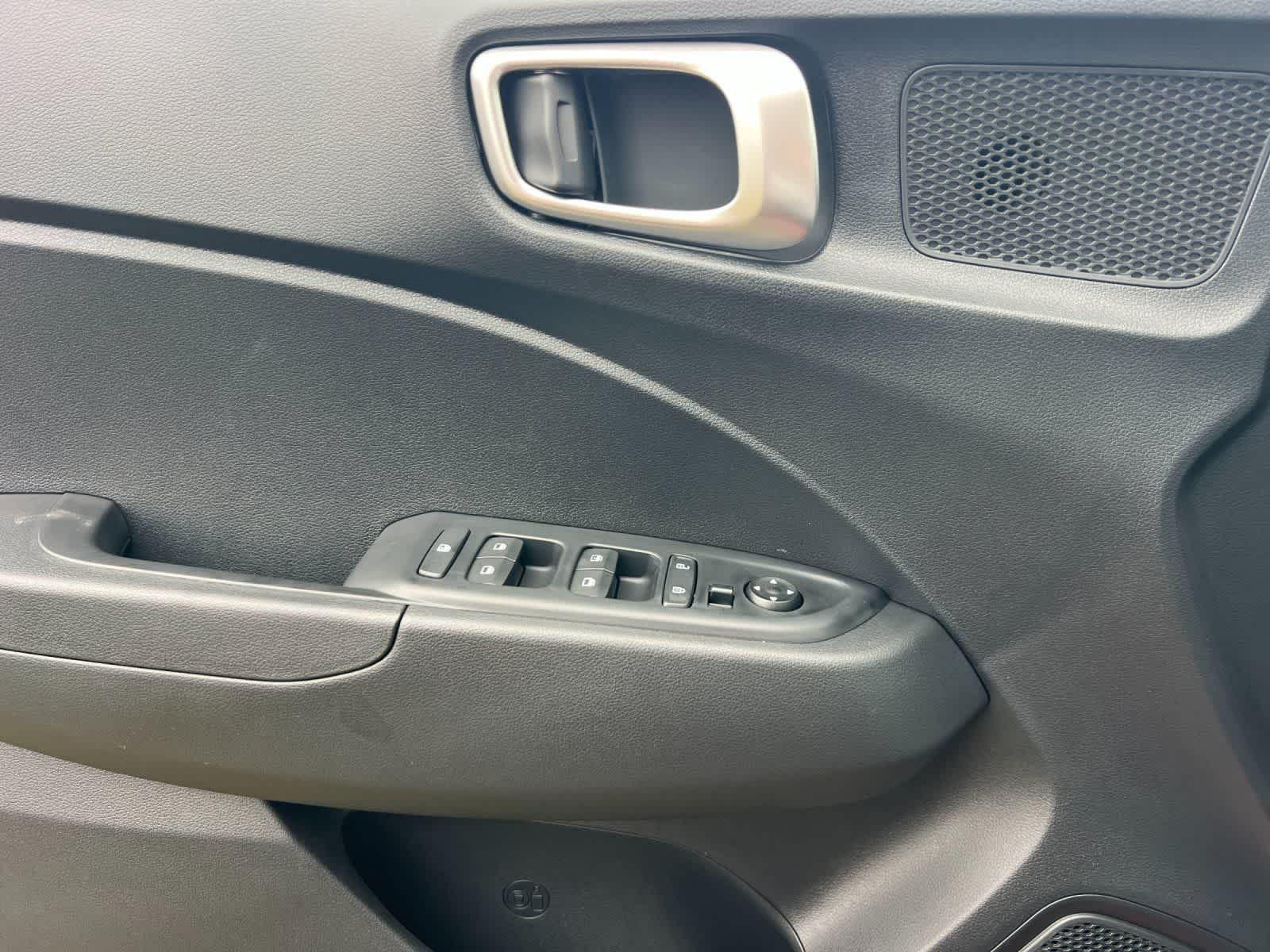 Thumbnail: 2026 Hyundai Venue - 12