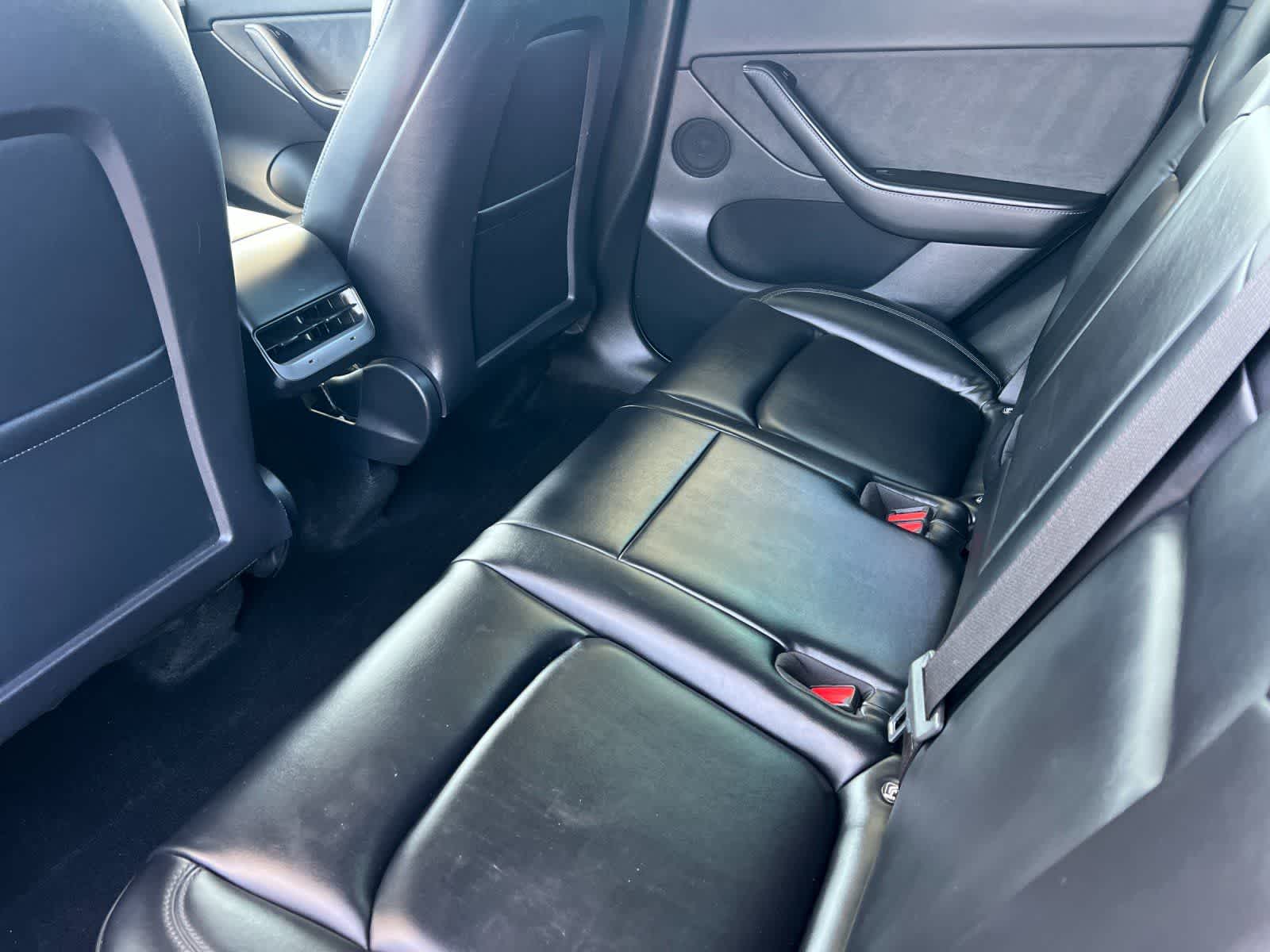 Thumbnail: 2022 Tesla Model Y - 5