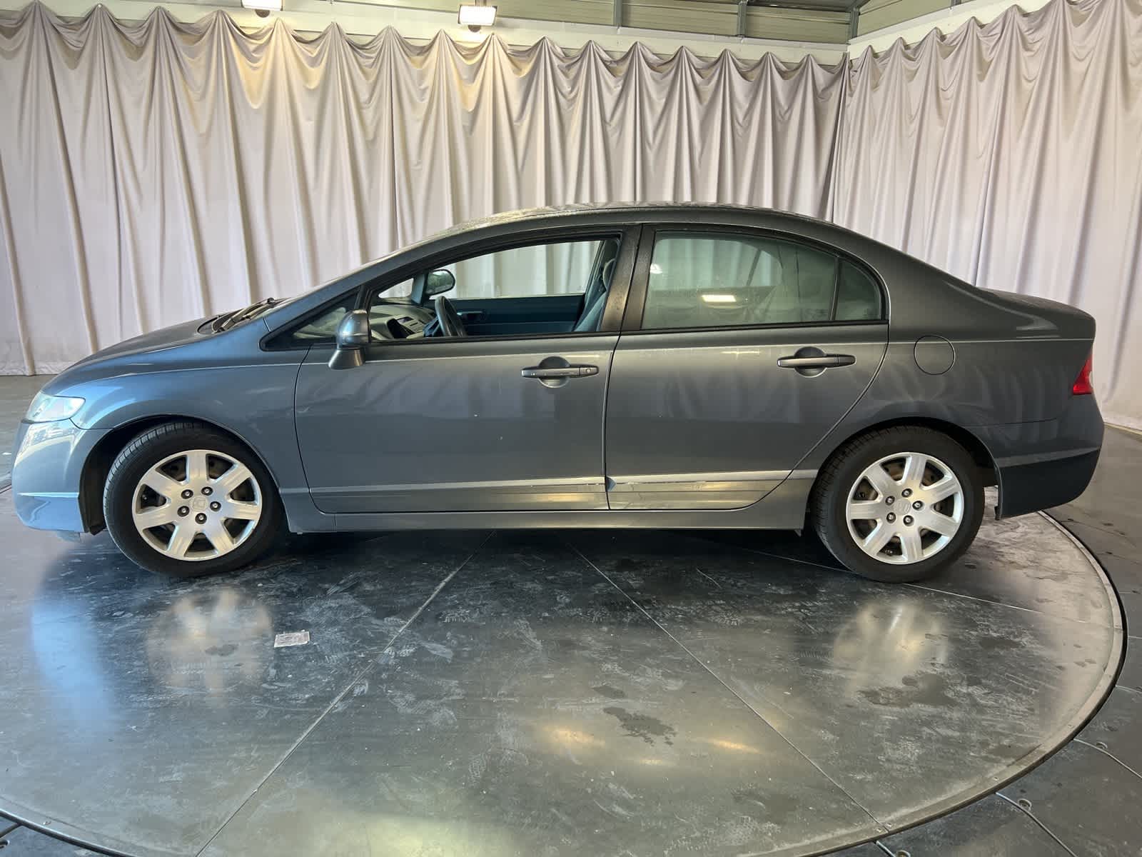 Thumbnail: 2011 Honda Civic - 8