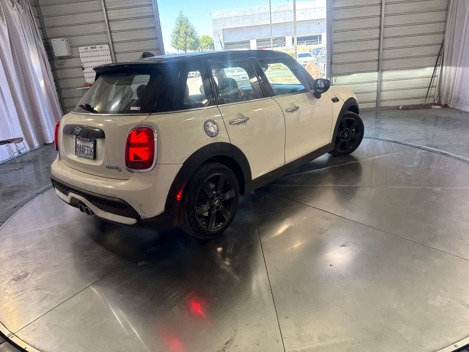 Thumbnail: 2022 MINI Cooper - 3