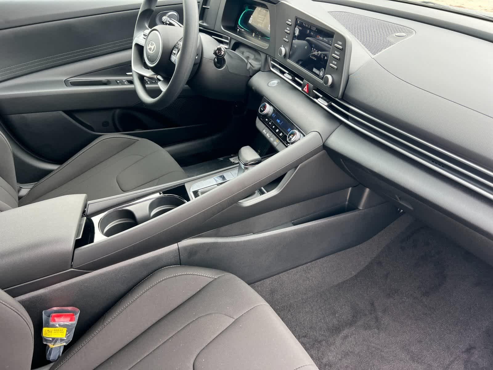 Thumbnail: 2026 Hyundai Elantra - 15