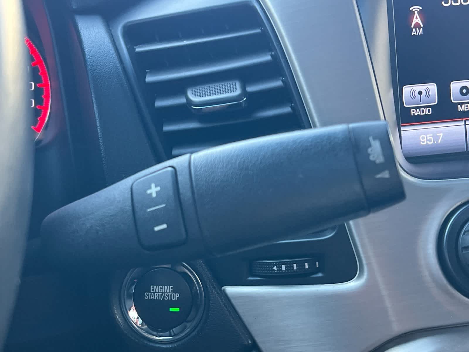 Thumbnail: 2016 GMC Yukon - 24