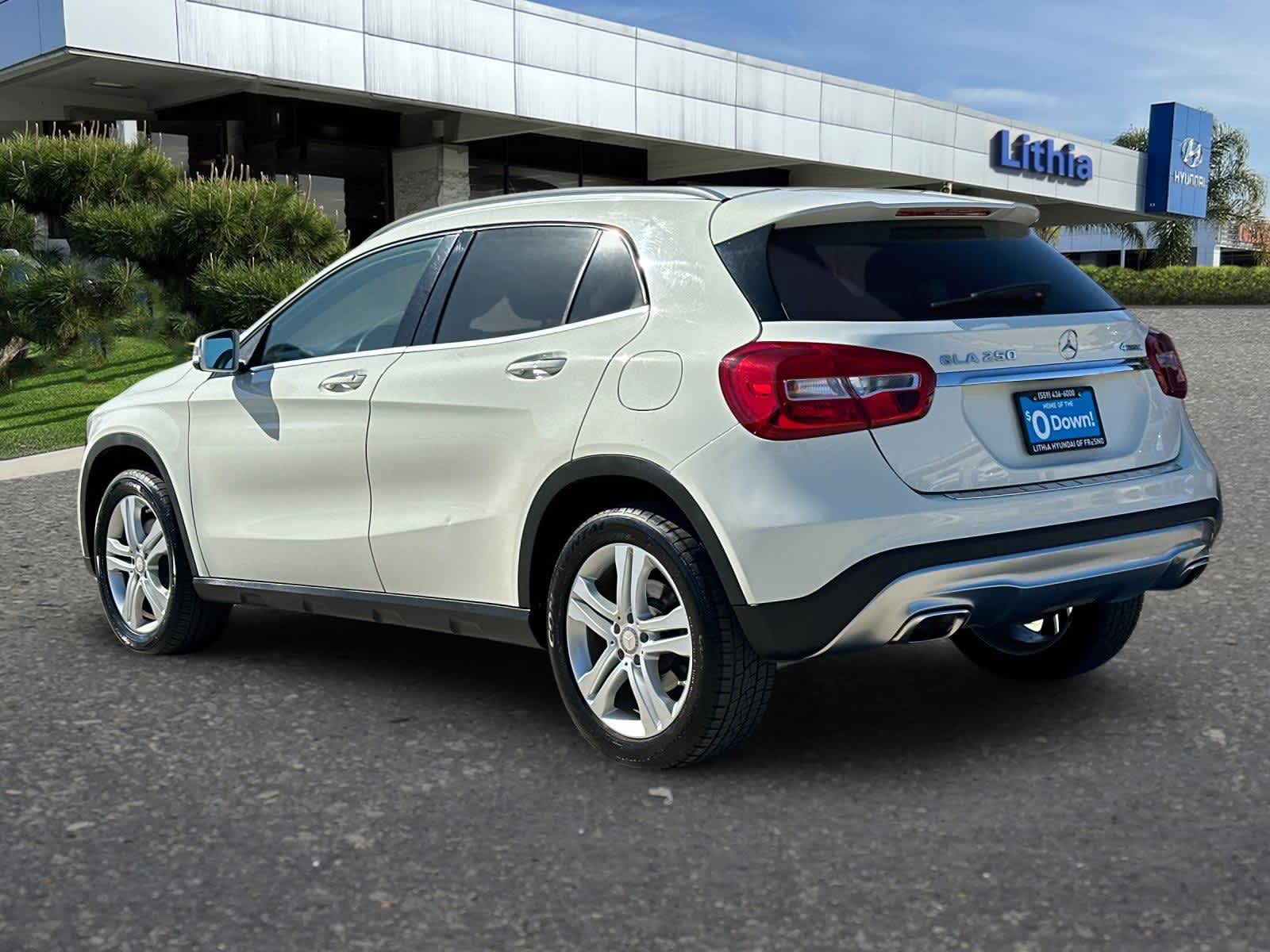 Thumbnail: 2017 Mercedes-Benz GLA - 6