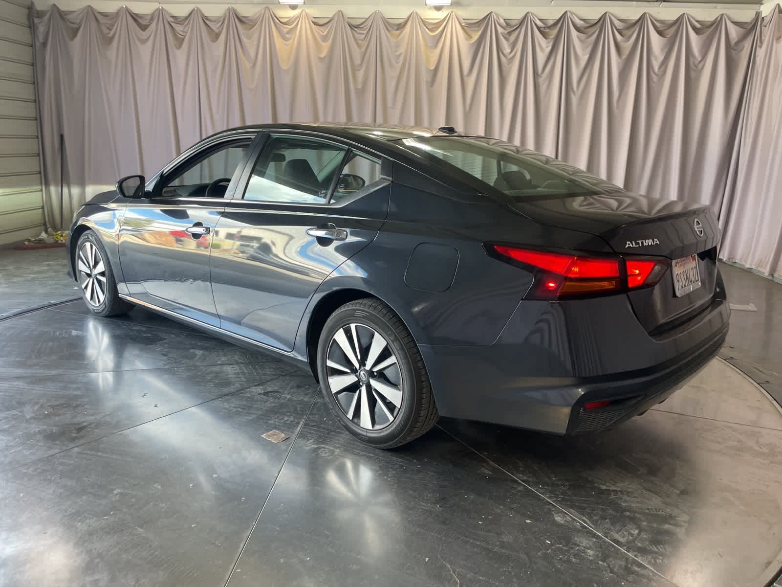 Thumbnail: 2022 Nissan Altima - 6