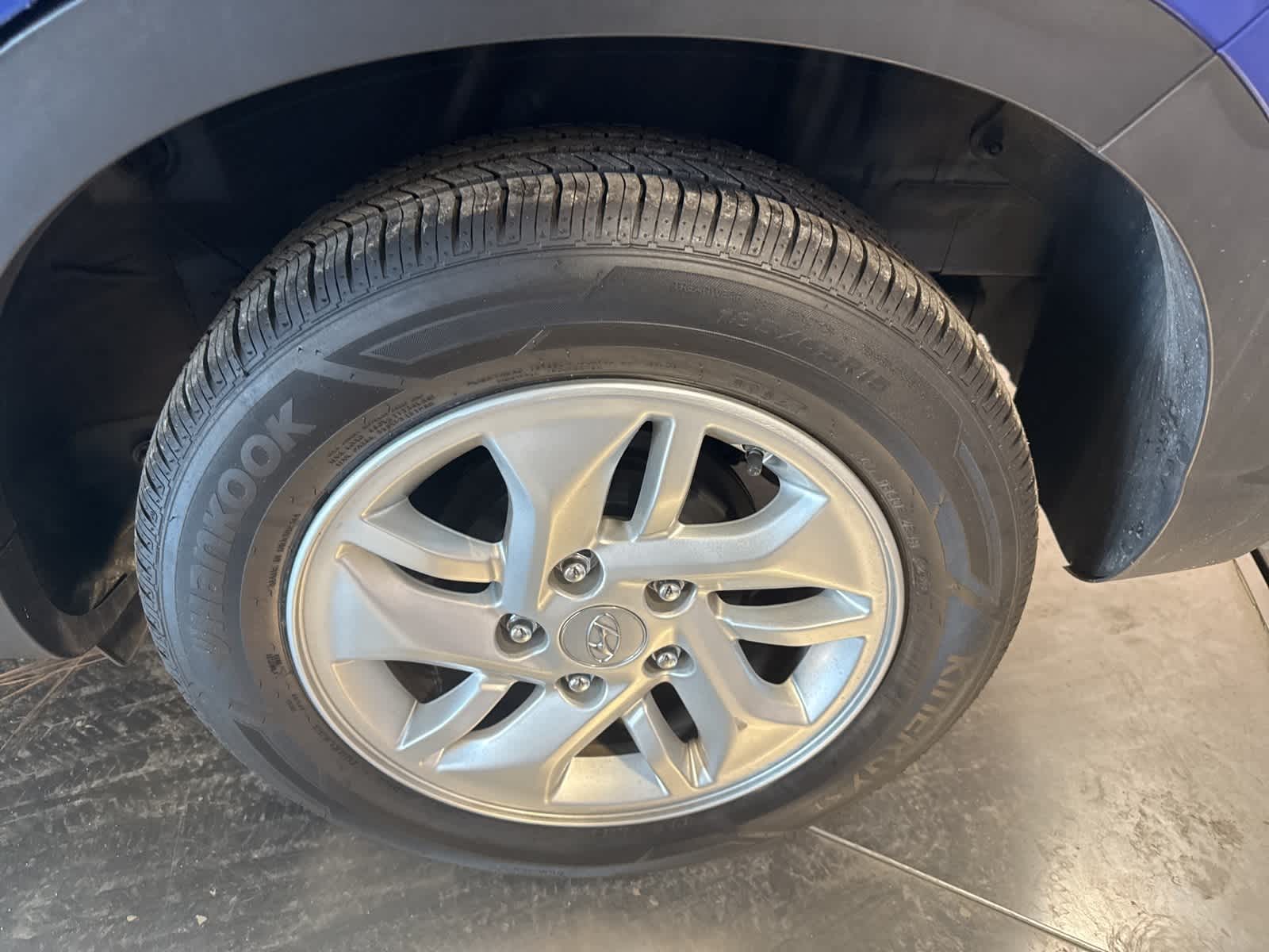 Thumbnail: 2022 Hyundai Venue - 9