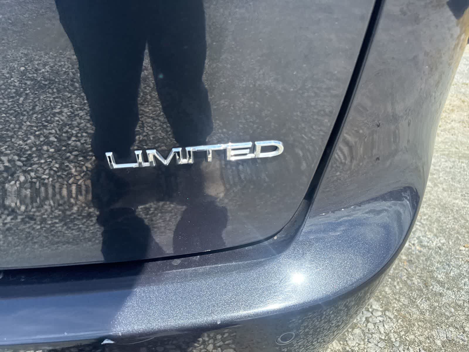 Thumbnail: 2020 Chrysler Pacifica - 15