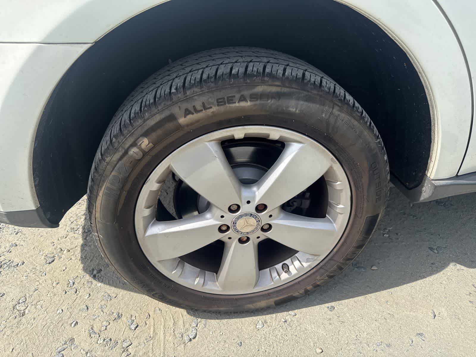 Thumbnail: 2011 Mercedes-Benz M-Class - 15