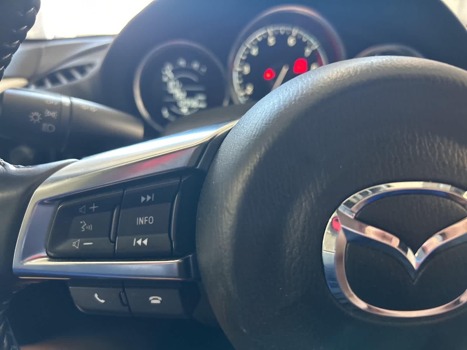 Thumbnail: 2020 Mazda MX-5 Miata - 29