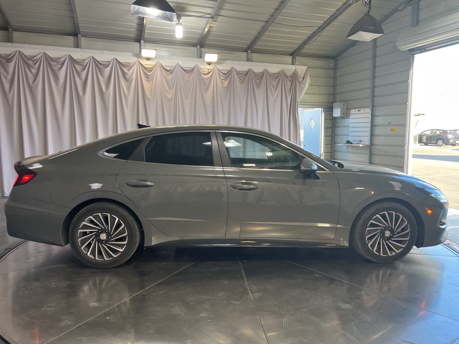 Thumbnail: 2021 Hyundai Sonata - 8