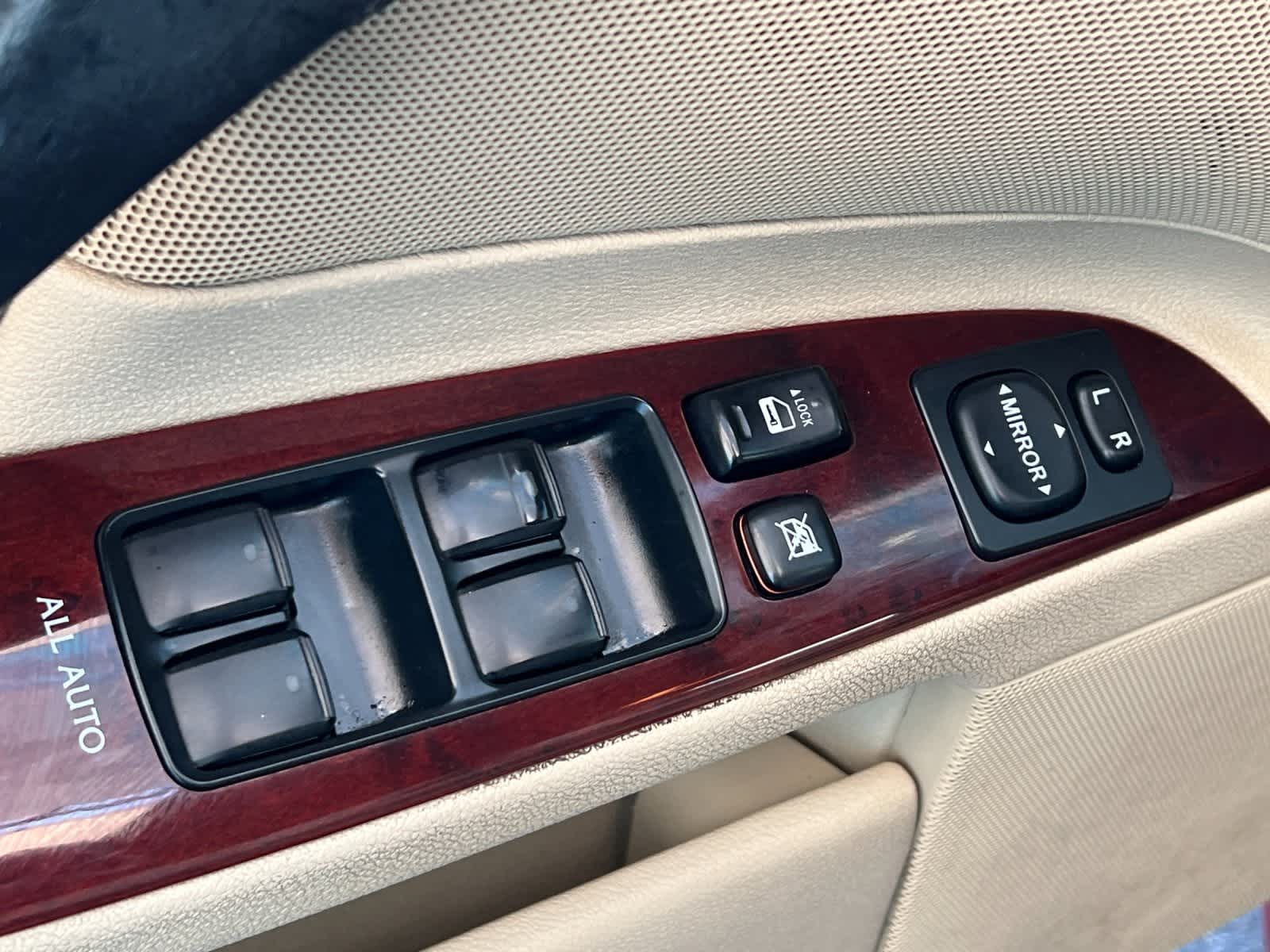 Thumbnail: 2008 Lexus IS - 13