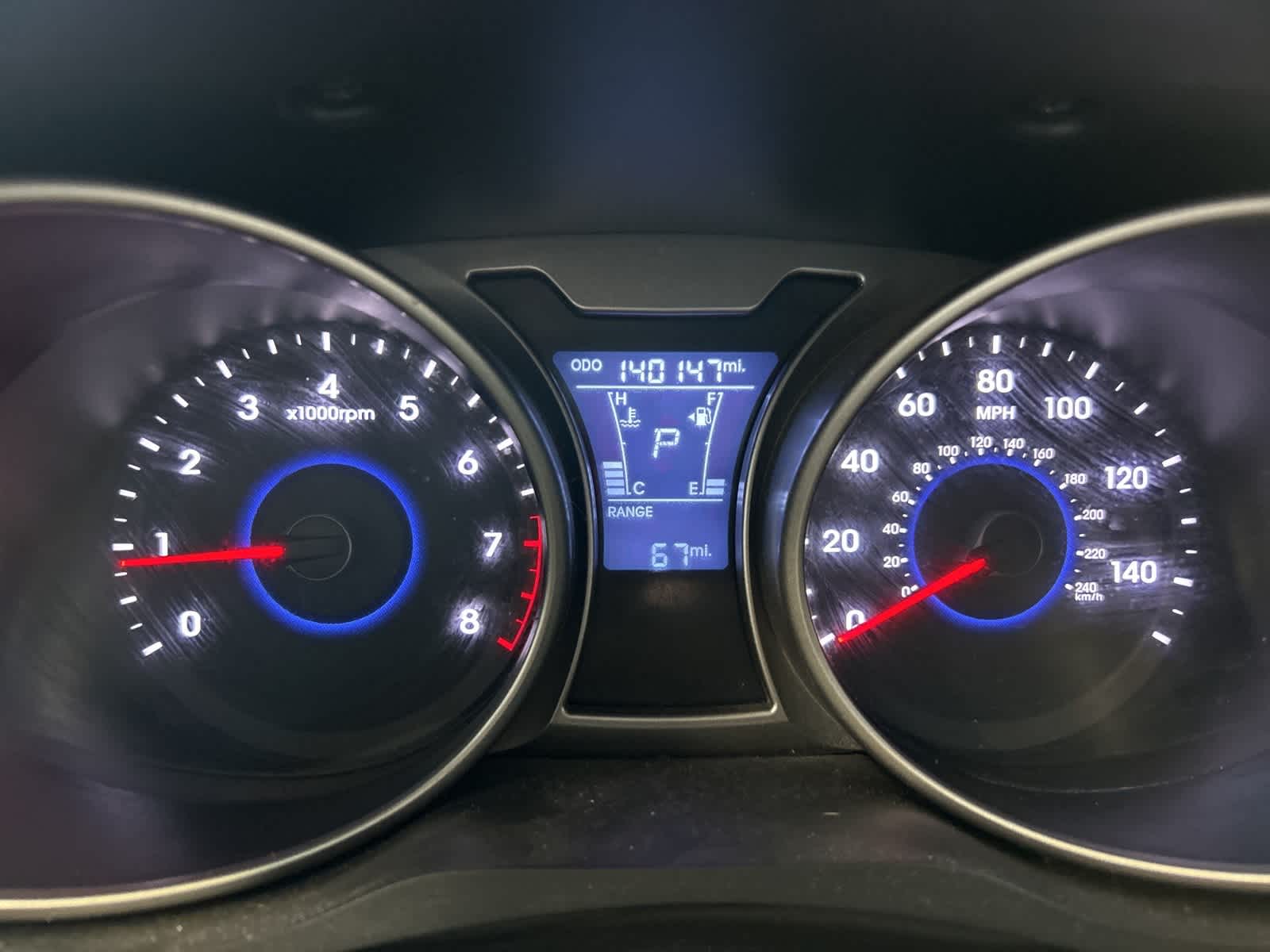 Thumbnail: 2015 Hyundai Veloster - 25