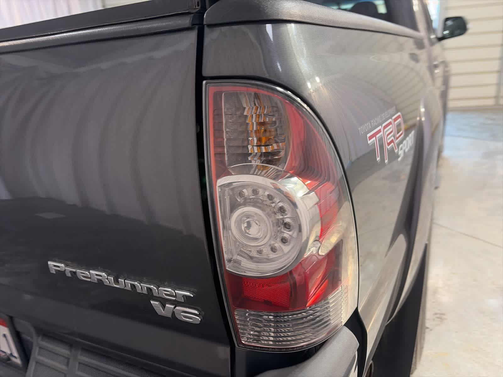 Thumbnail: 2013 Toyota Tacoma - 11