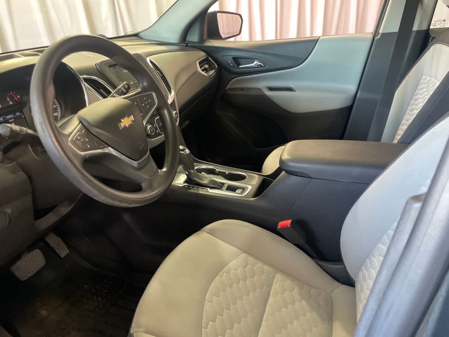 Thumbnail: 2019 Chevrolet Equinox - 19