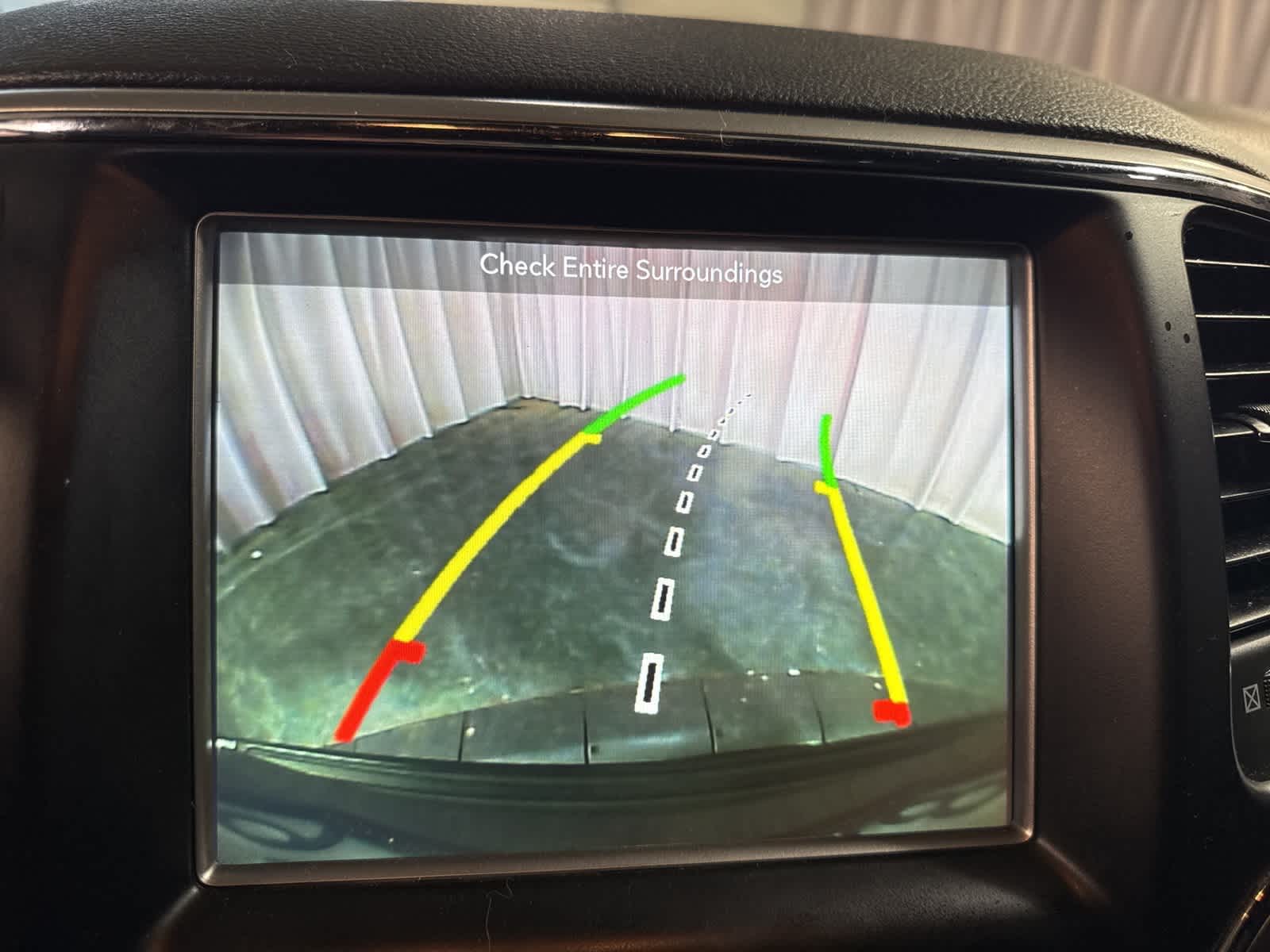 Thumbnail: 2018 Jeep Grand Cherokee - 27