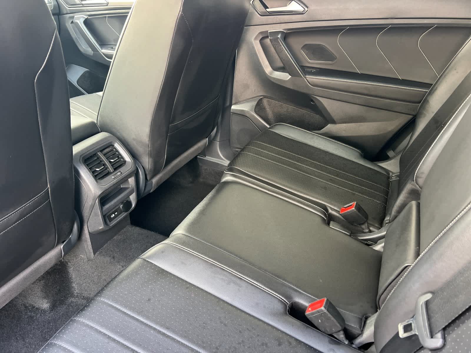 Thumbnail: 2024 Volkswagen Tiguan - 5