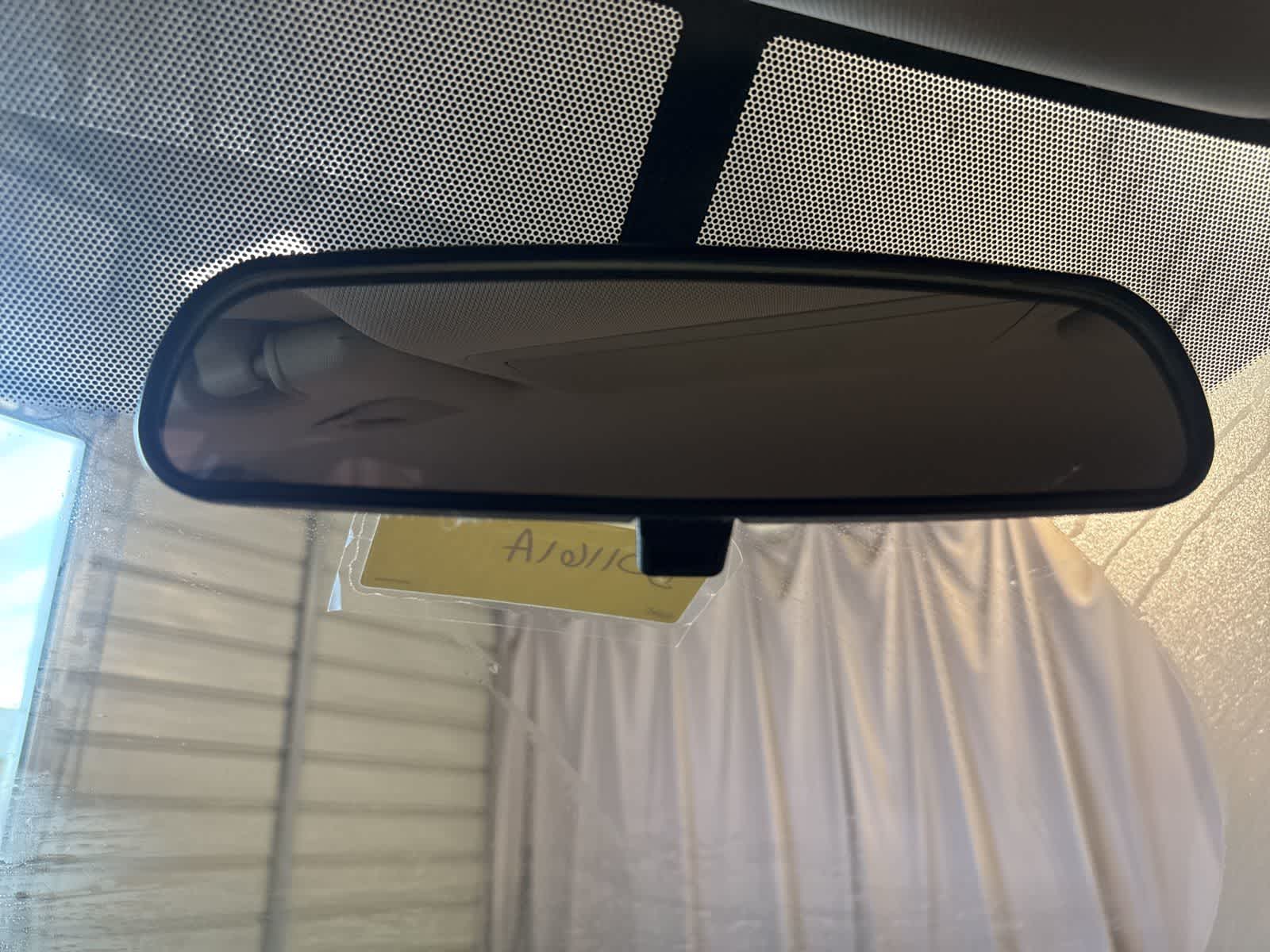 Thumbnail: 2015 Nissan Rogue - 26