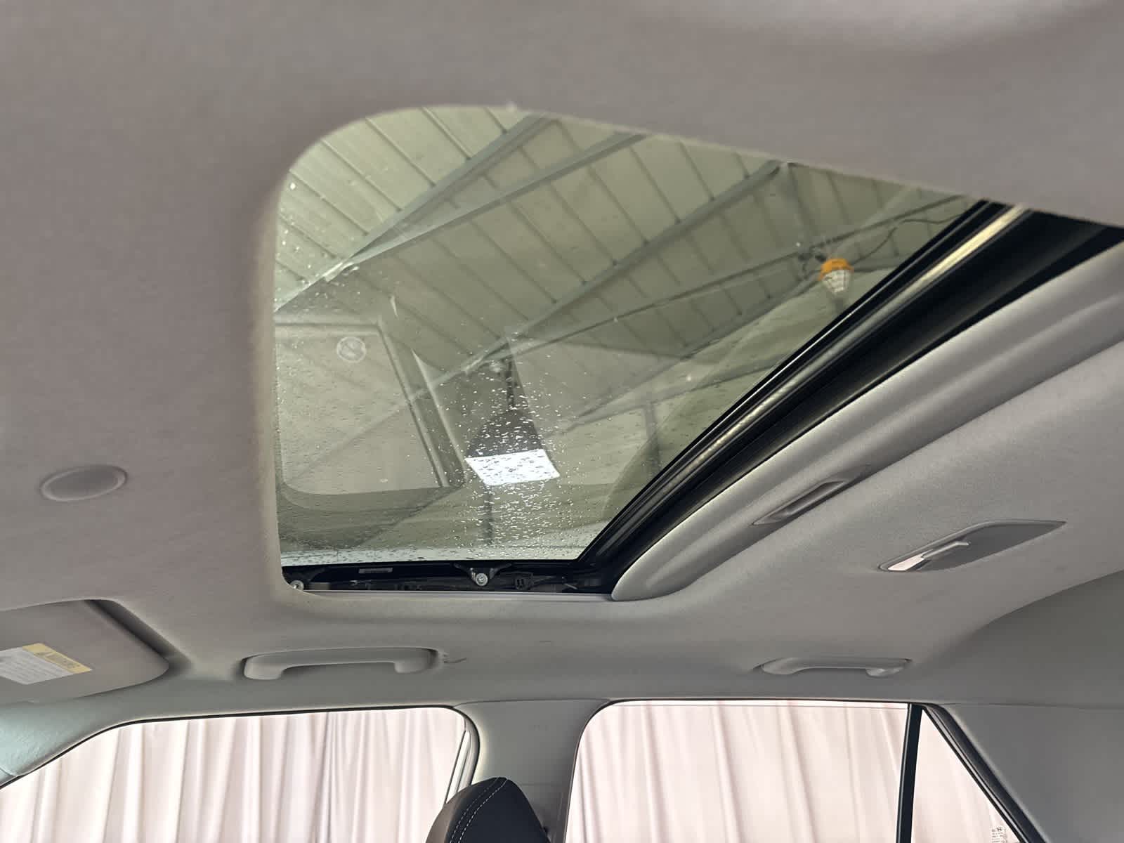 Thumbnail: 2023 Hyundai Venue - 22