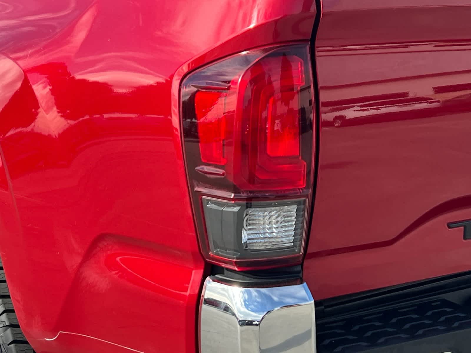 Thumbnail: 2019 Toyota Tacoma - 26