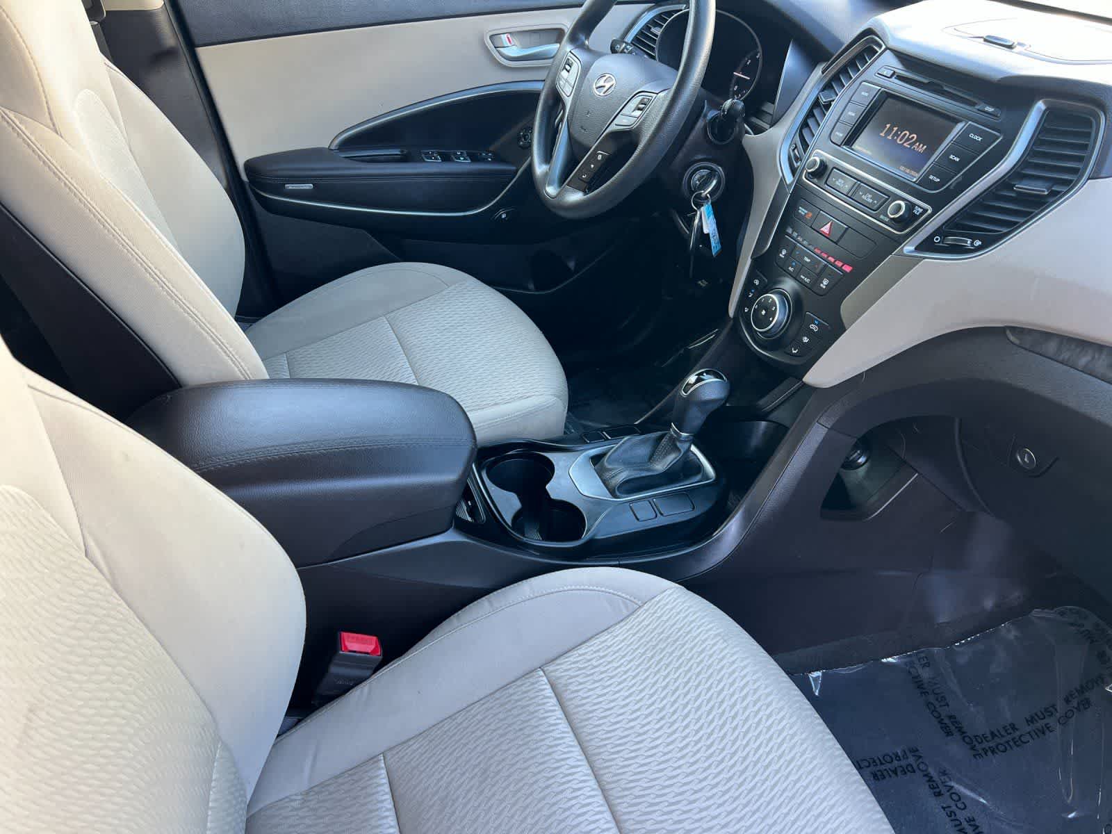 Thumbnail: 2017 Hyundai Santa Fe - 16