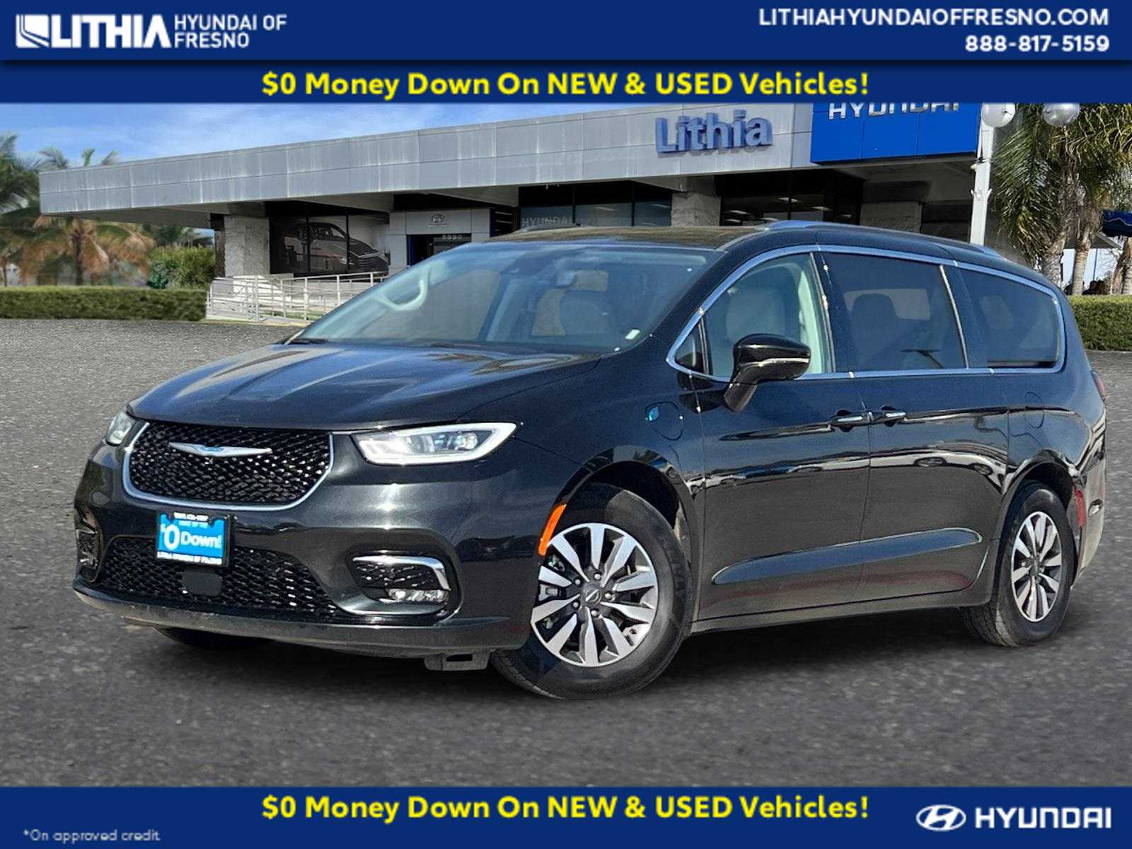 2021 Chrysler Pacifica Hybrid Touring L -
                  Fresno, CA
