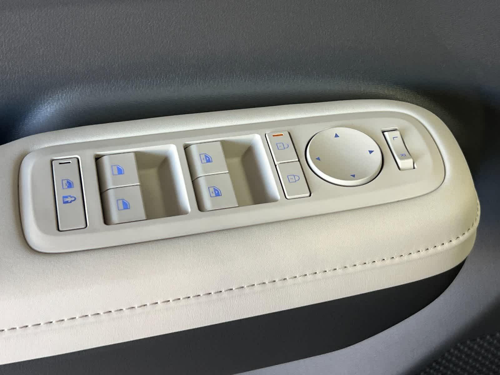 Thumbnail: 2026 Hyundai Santa Fe - 13