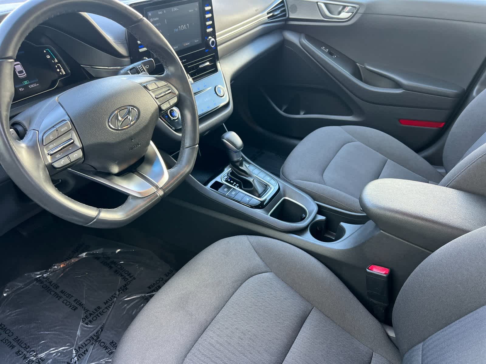 Thumbnail: 2020 Hyundai Ioniq - 11