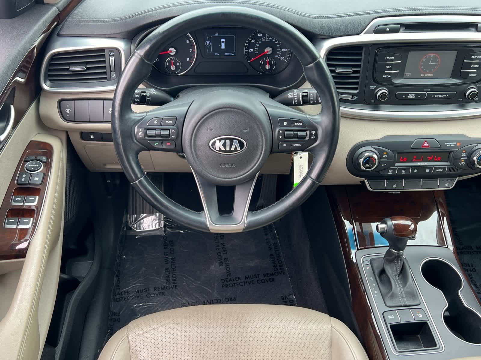 Thumbnail: 2016 Kia Sorento - 14