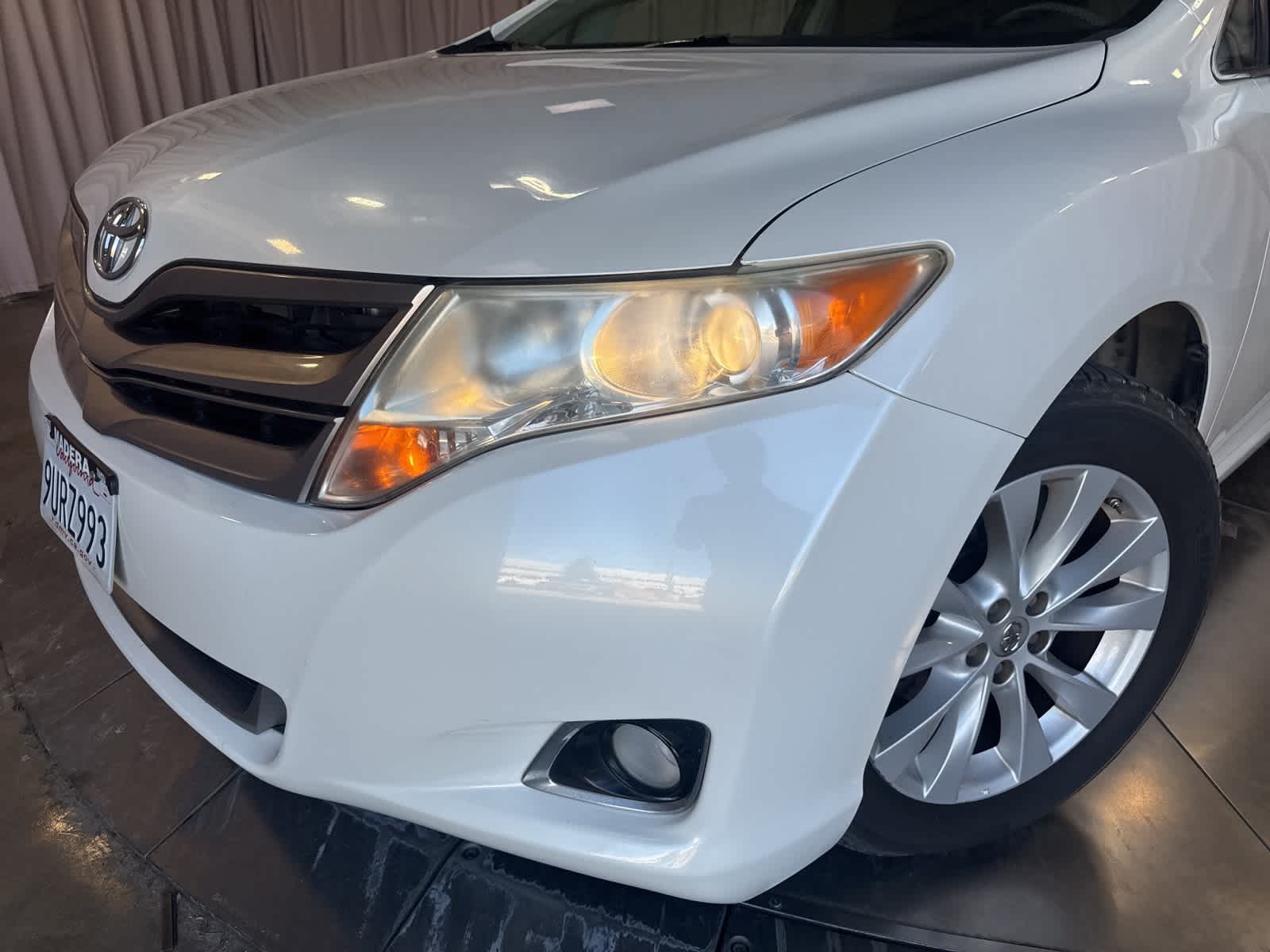 Thumbnail: 2013 Toyota Venza - 9