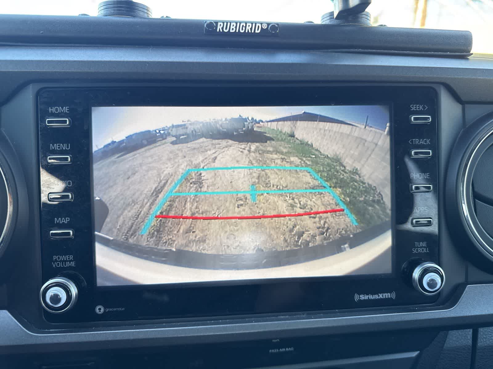 Thumbnail: 2020 Toyota Tacoma - 25