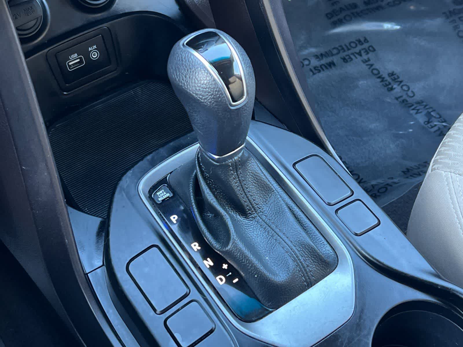 Thumbnail: 2017 Hyundai Santa Fe - 21