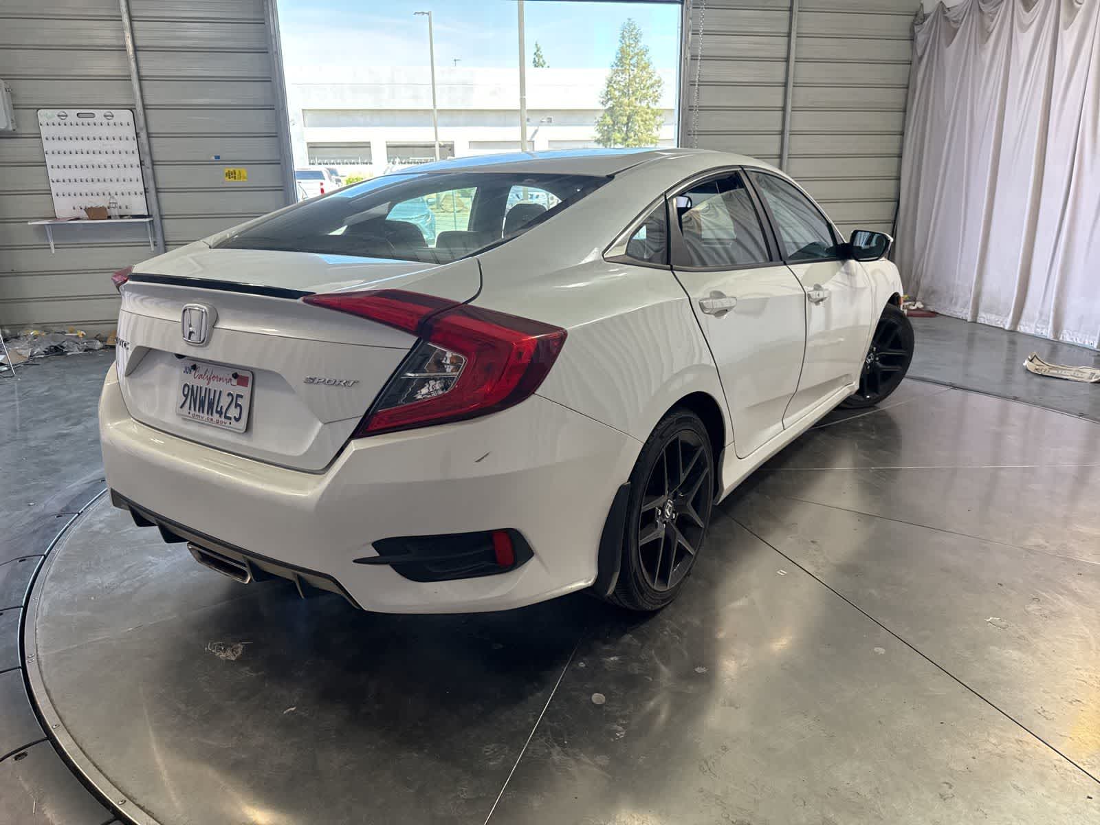 2021 Honda Civic Sport photo 4