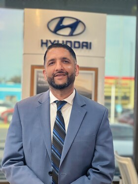 Staff member Adam W. from ID_9919dced6411