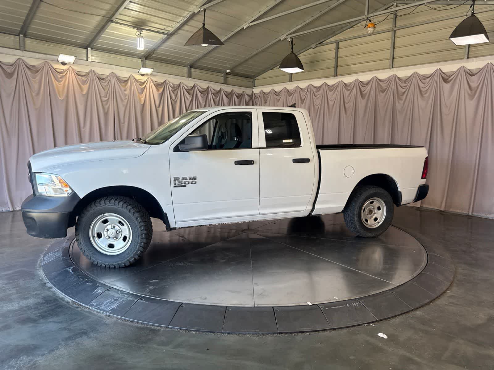 Thumbnail: 2022 RAM 1500 Classic - 8