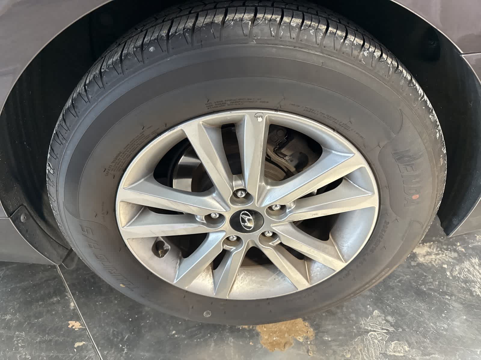 Thumbnail: 2016 Hyundai Sonata - 9