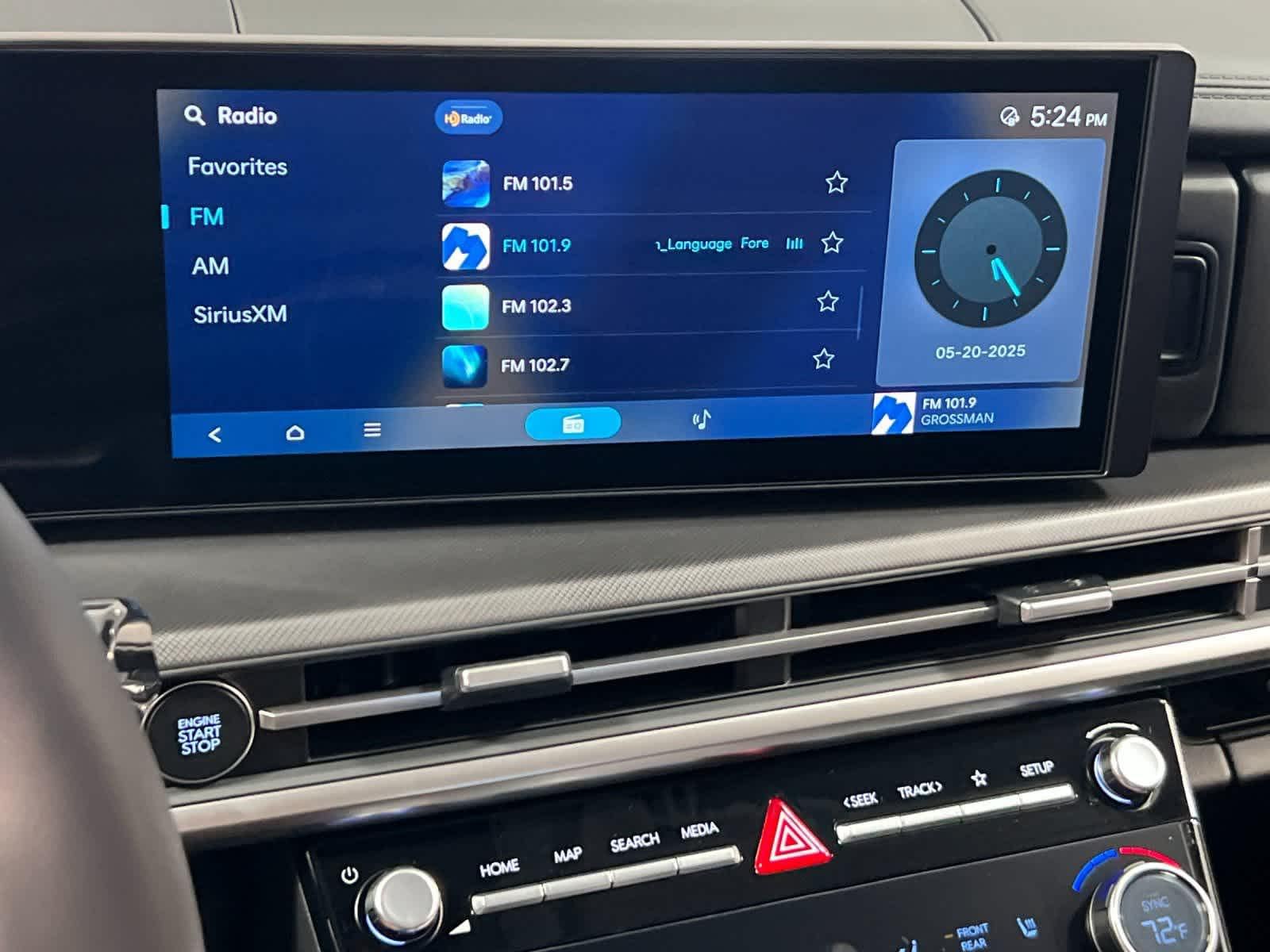 Thumbnail: 2025 Hyundai Santa Fe - 18