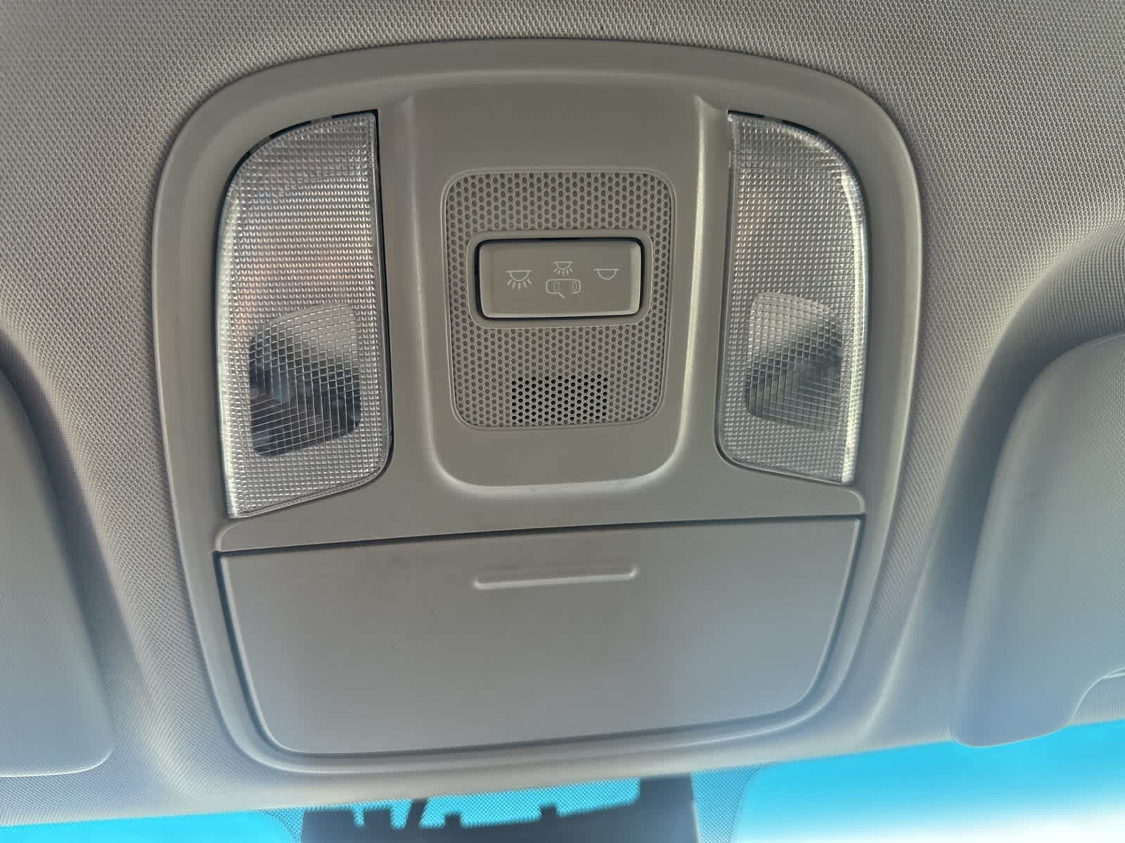 Thumbnail: 2017 Kia Sportage - 22