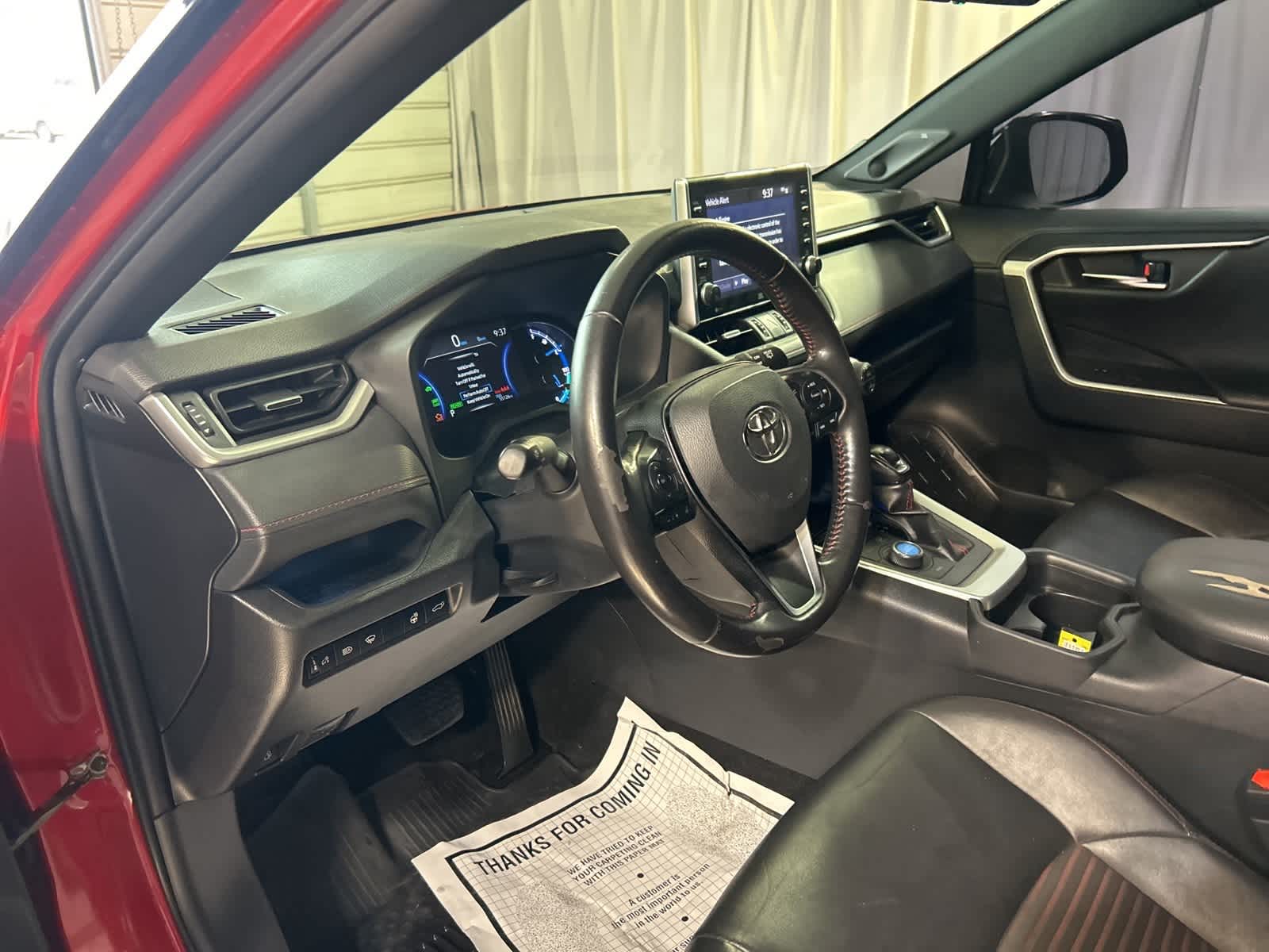 Thumbnail: 2021 Toyota RAV4 - 25