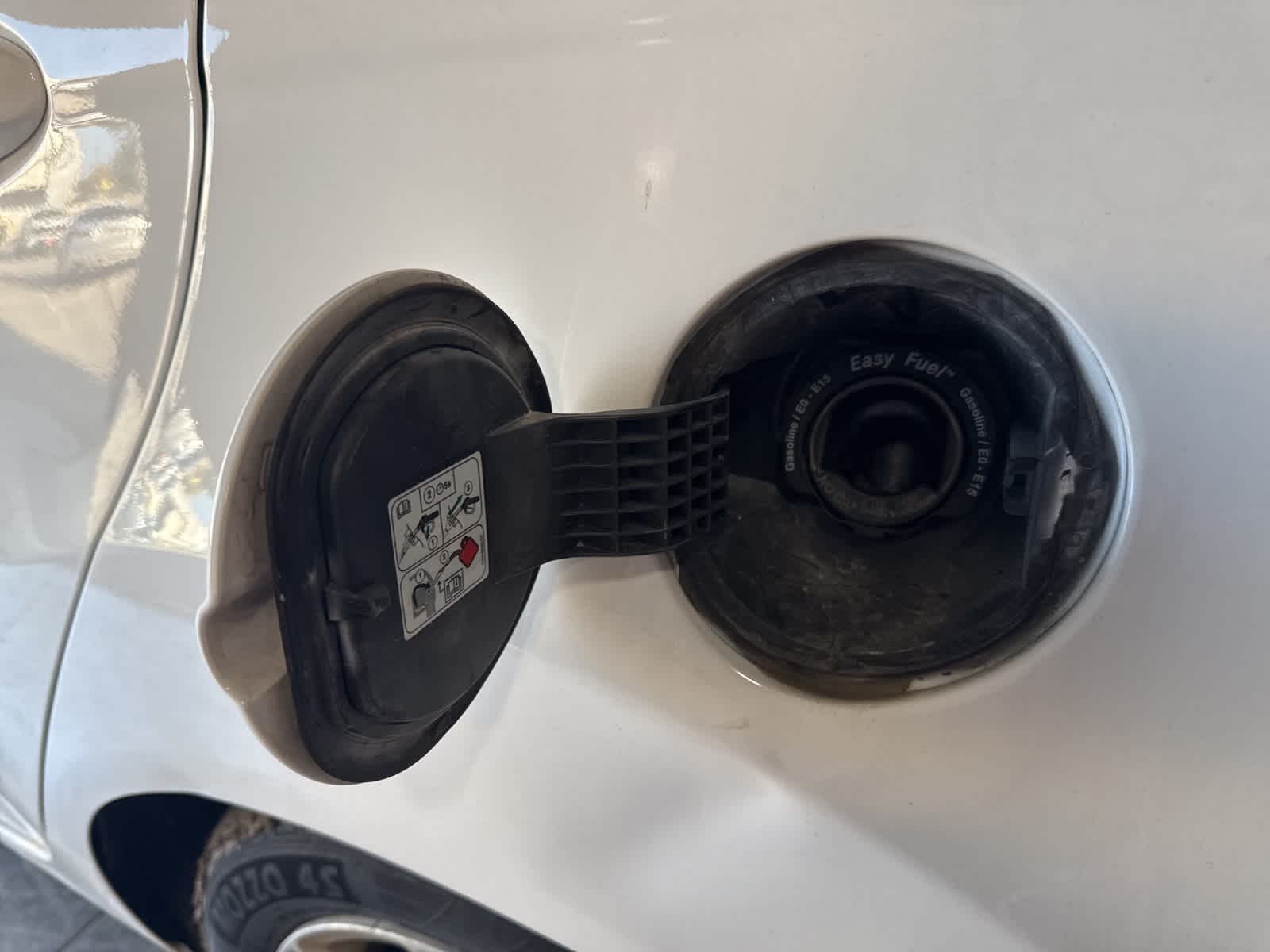 Thumbnail: 2014 Ford Fiesta - 6