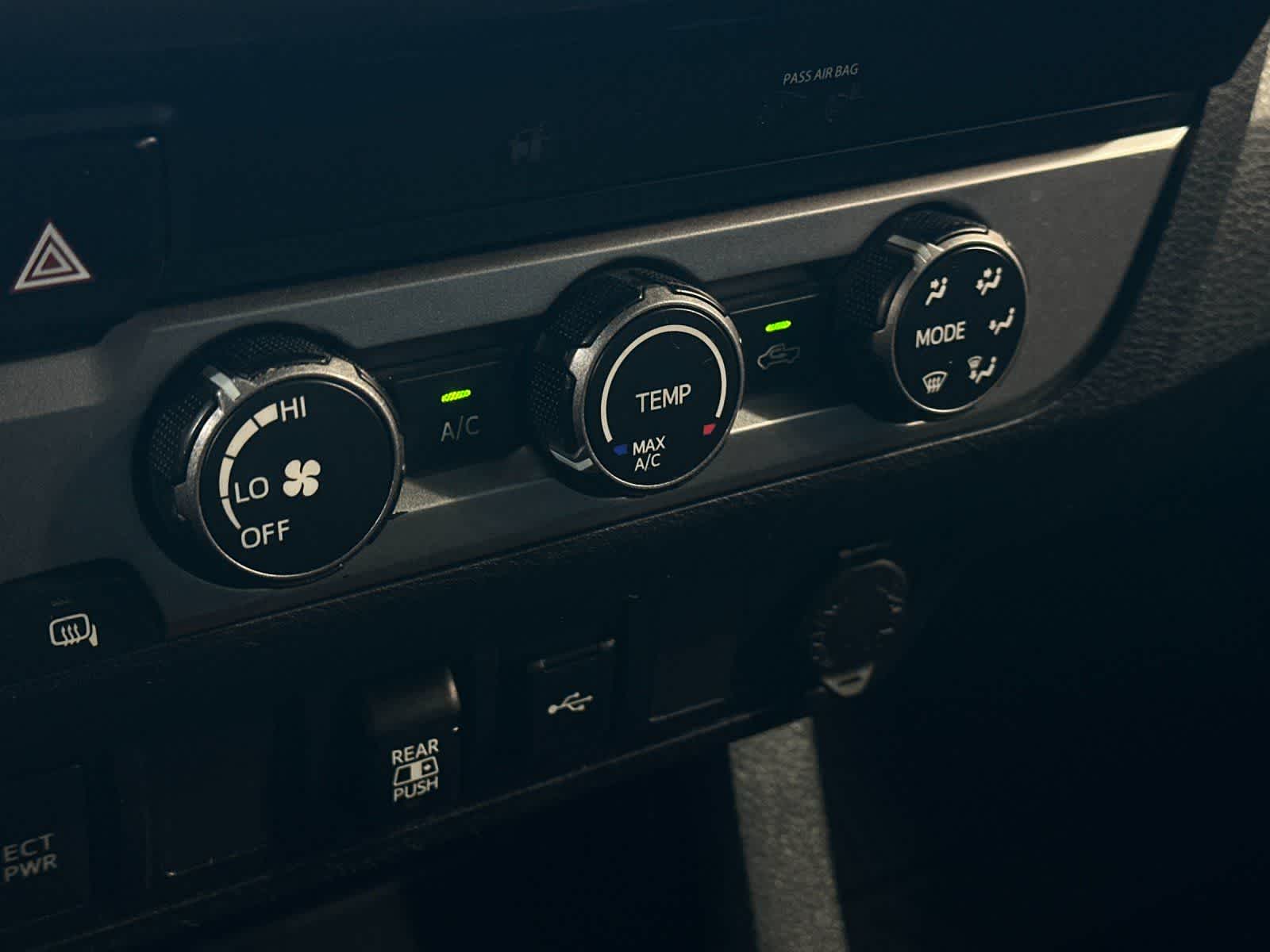 Thumbnail: 2020 Toyota Tacoma - 19