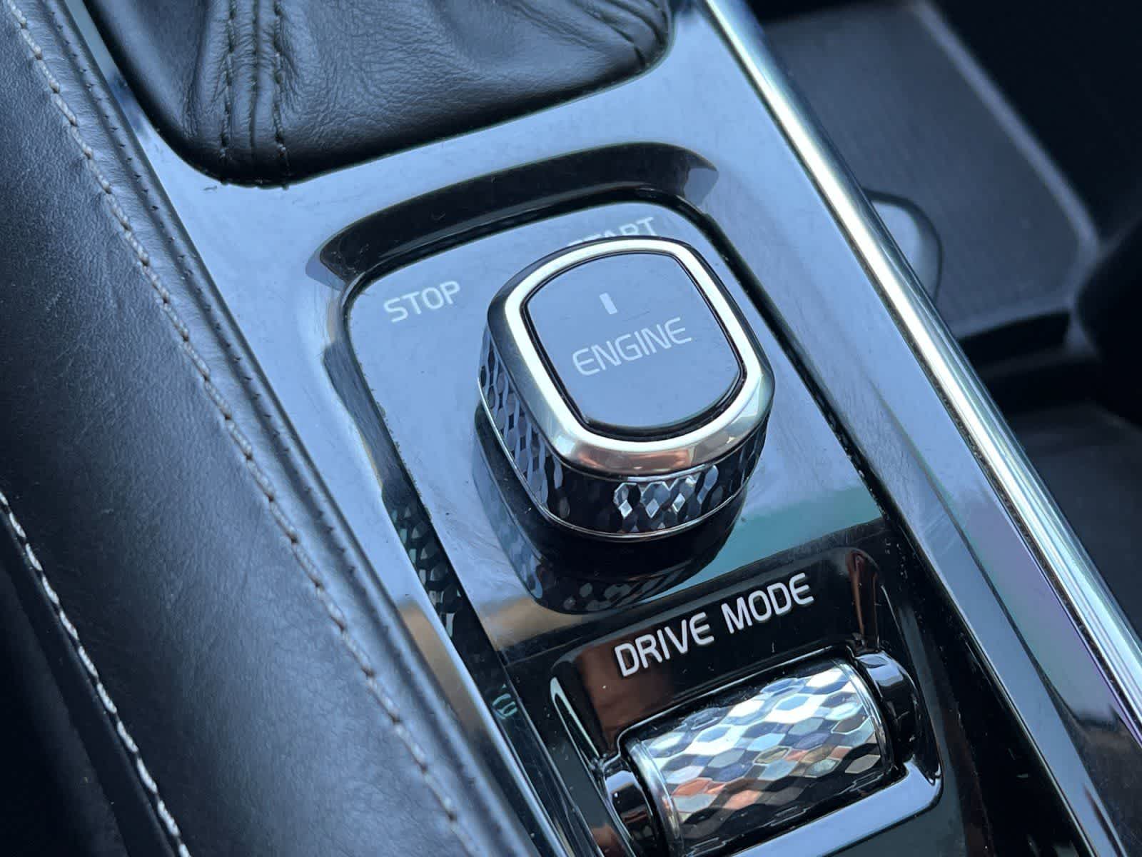 Thumbnail: 2017 Volvo XC90 - 25