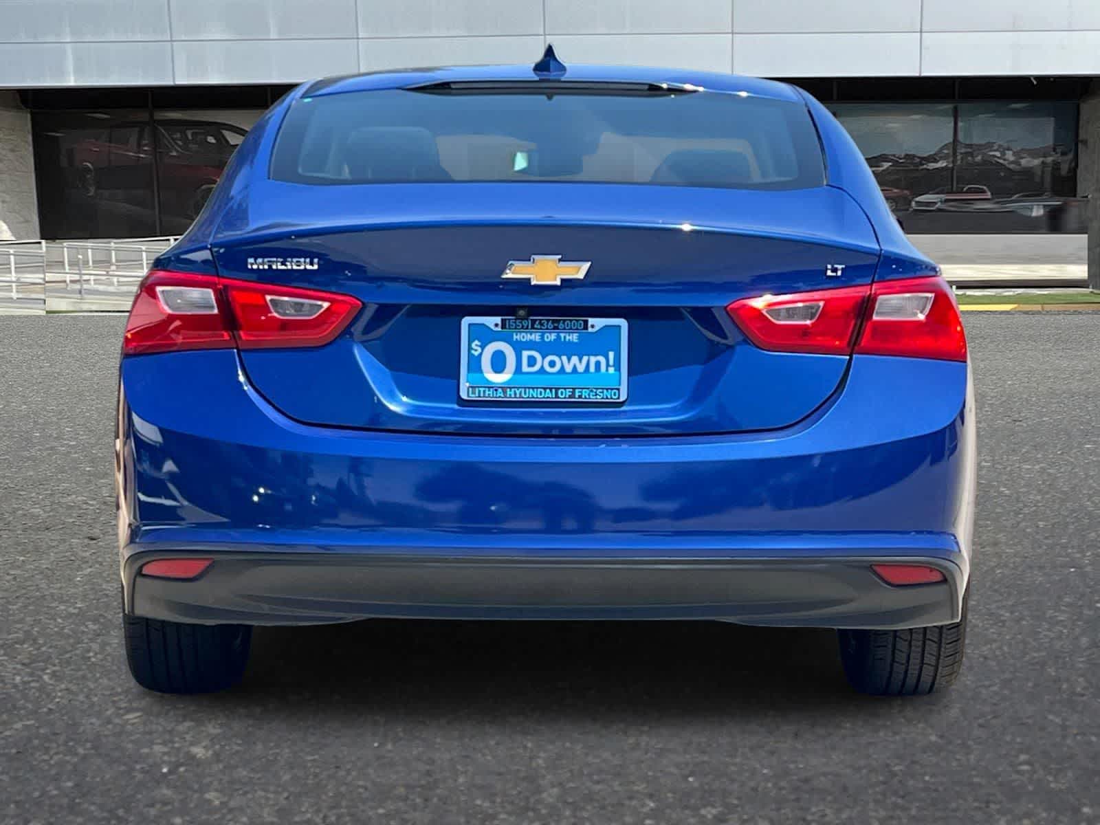 Thumbnail: 2023 Chevrolet Malibu - 8