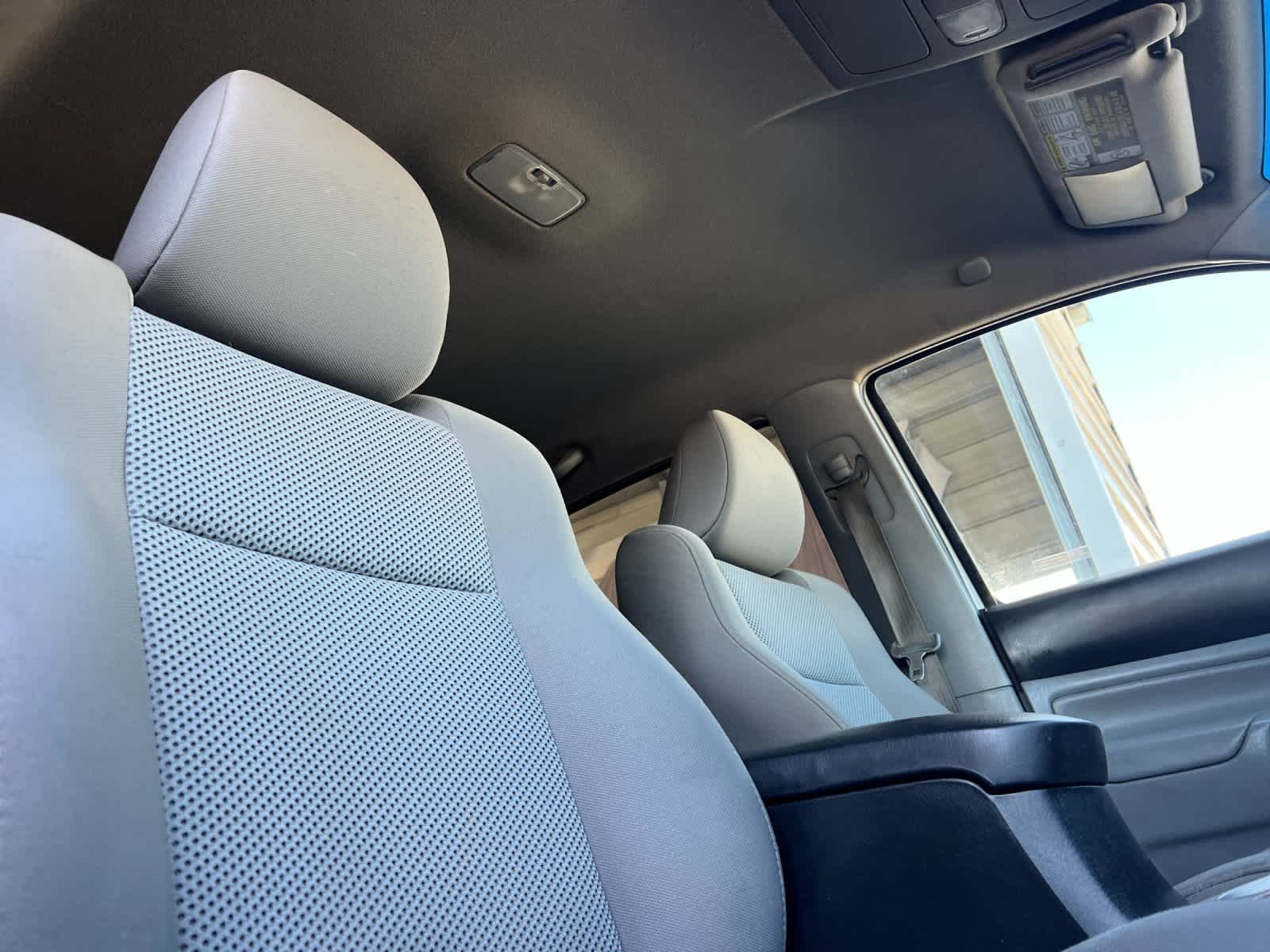 Thumbnail: 2014 Toyota Tacoma - 16
