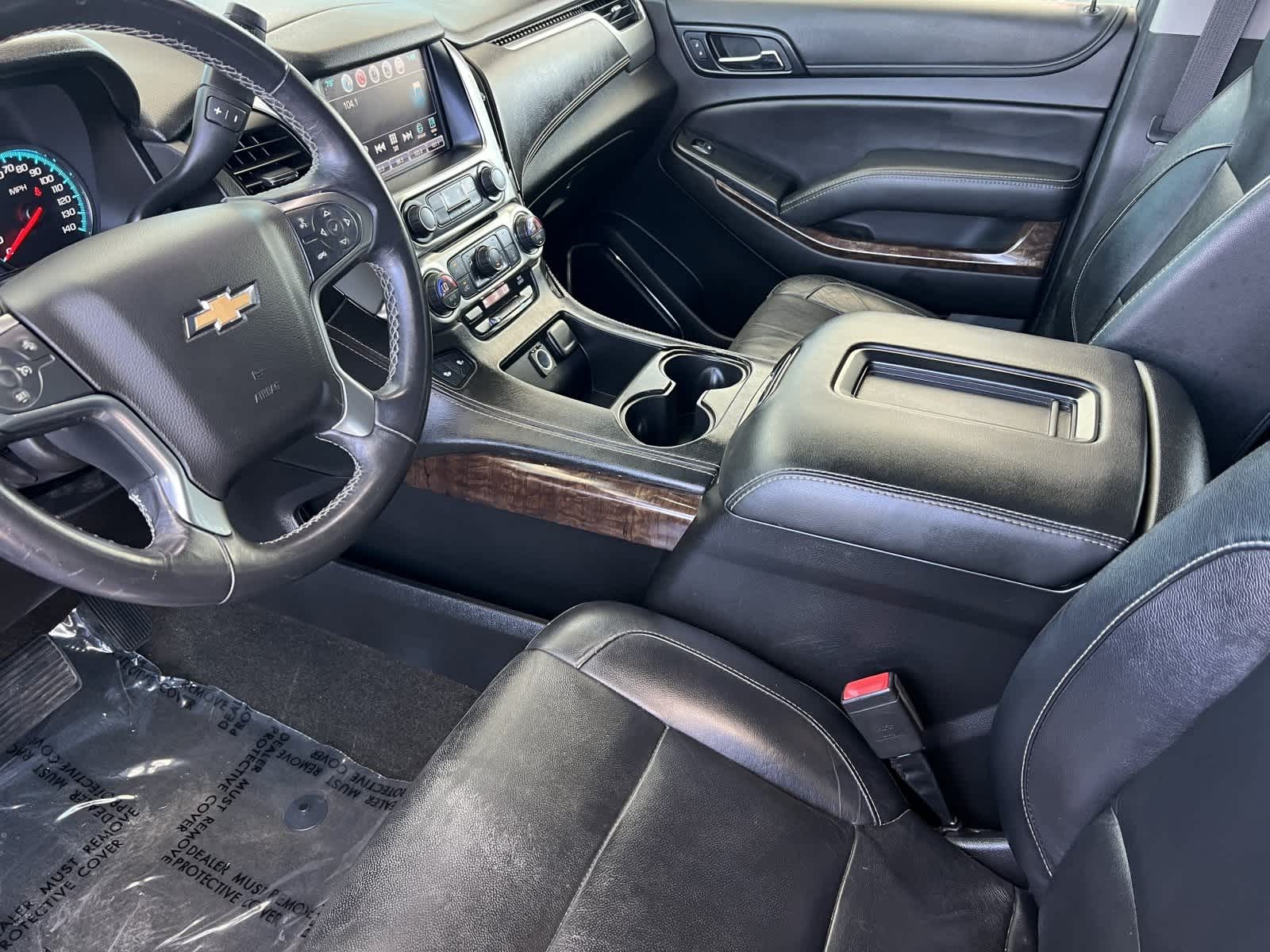 Thumbnail: 2017 Chevrolet Suburban - 11