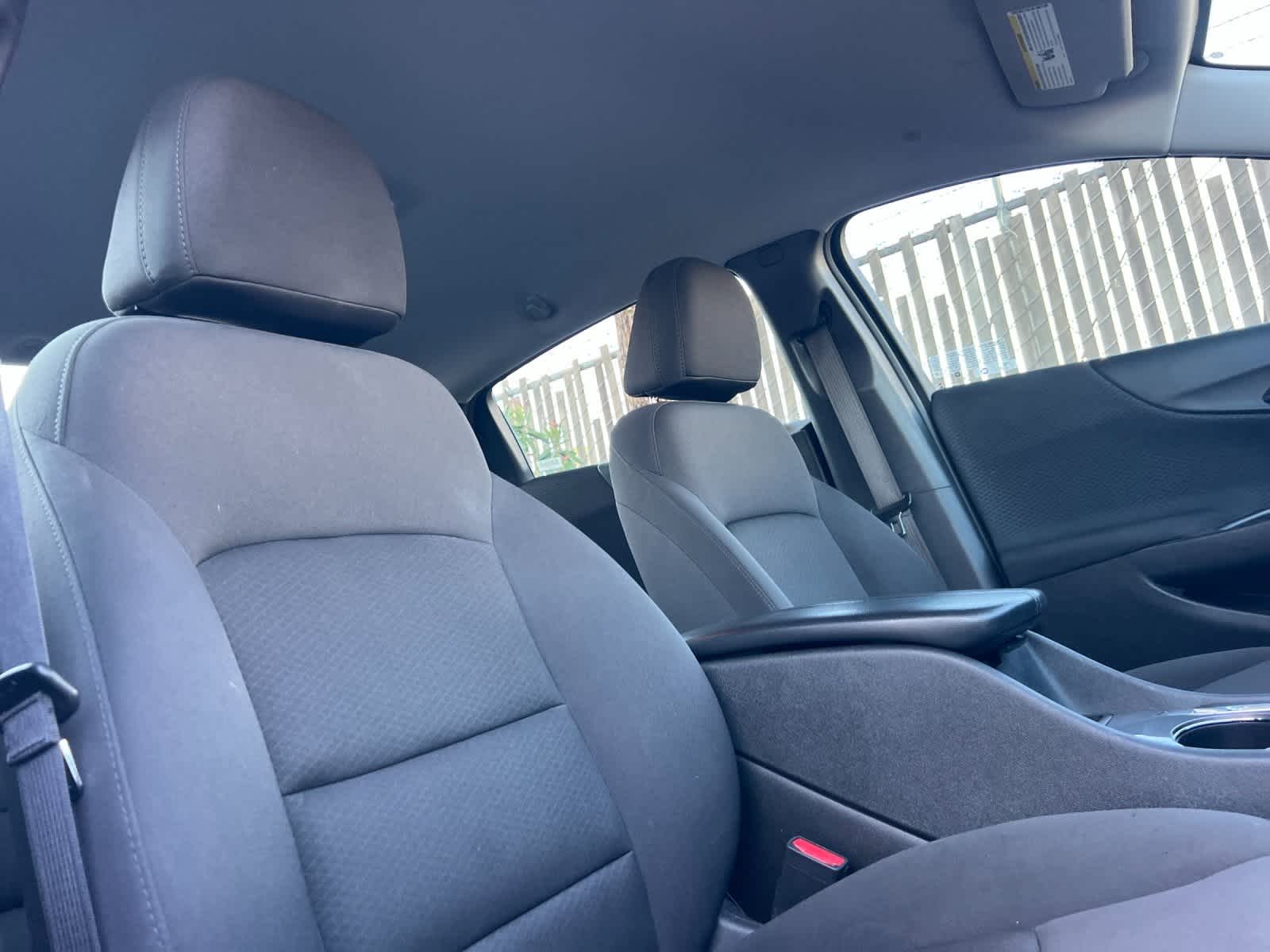 Thumbnail: 2023 Chevrolet Malibu - 16