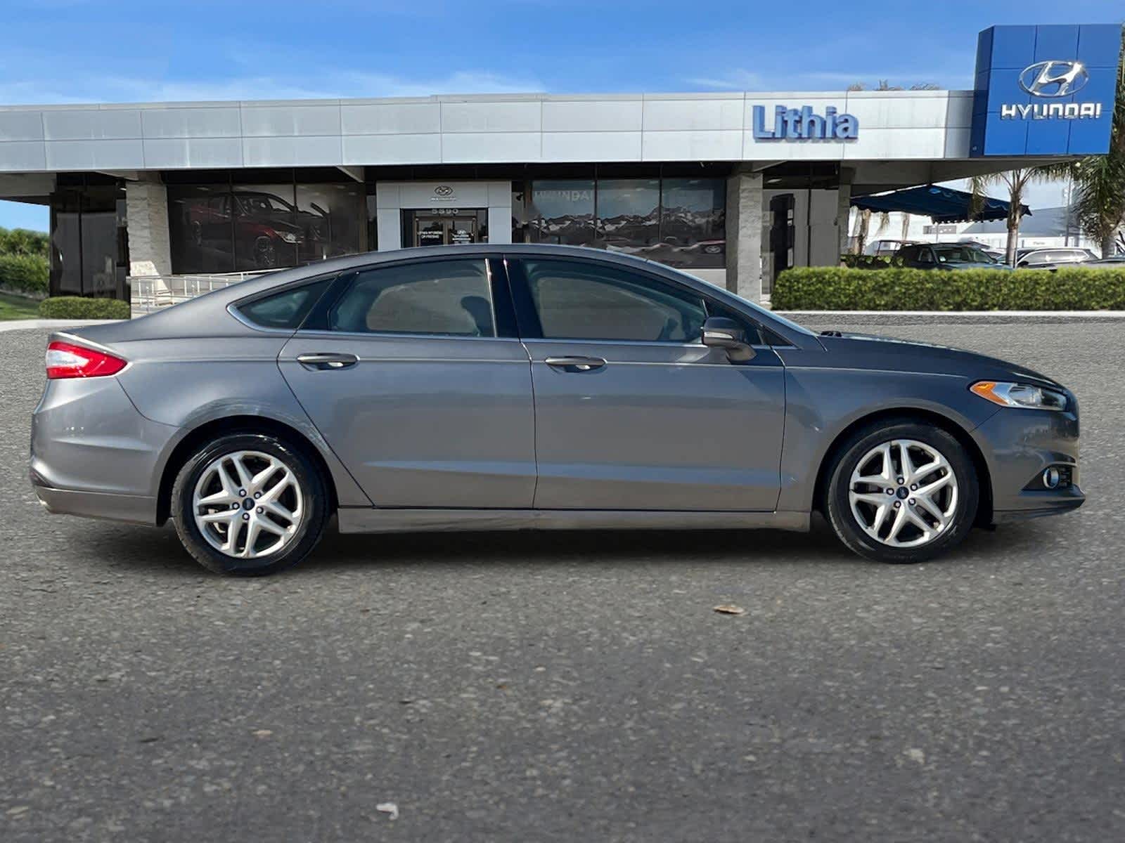 Thumbnail: 2014 Ford Fusion - 8