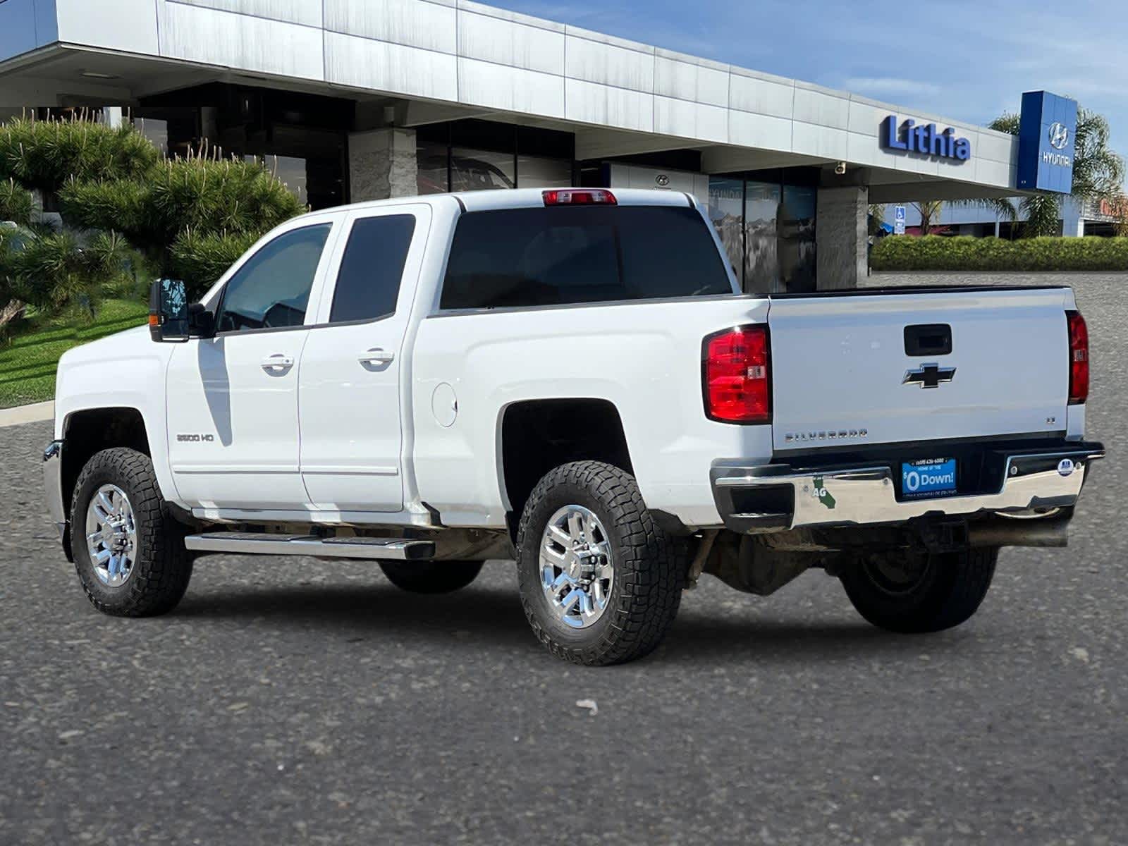 Thumbnail: 2017 Chevrolet Silverado 2500 - 6