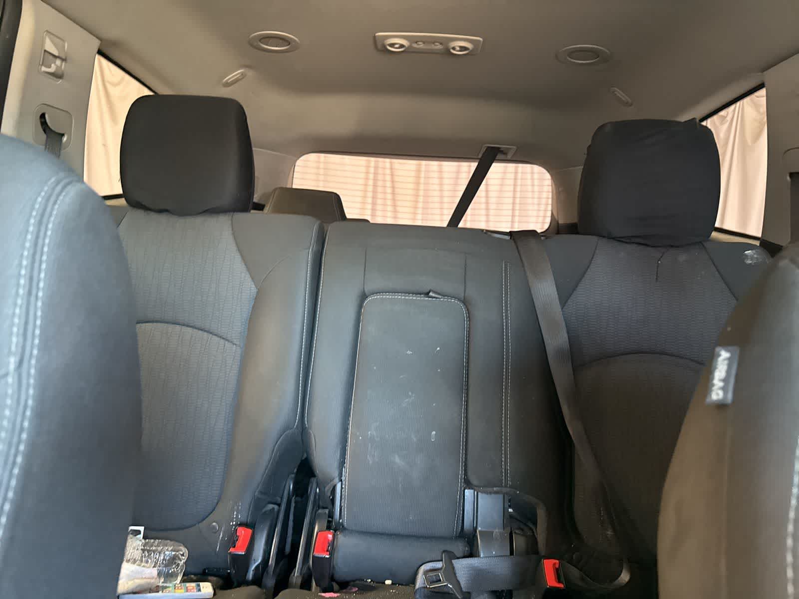 Thumbnail: 2017 Chevrolet Traverse - 18